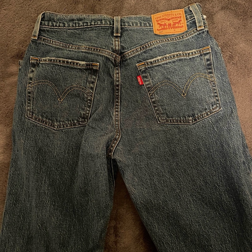 Levi's